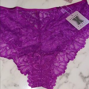 Savage X Fenty Curvy Lace With Medallion Cheeky Juicy Purple 2X